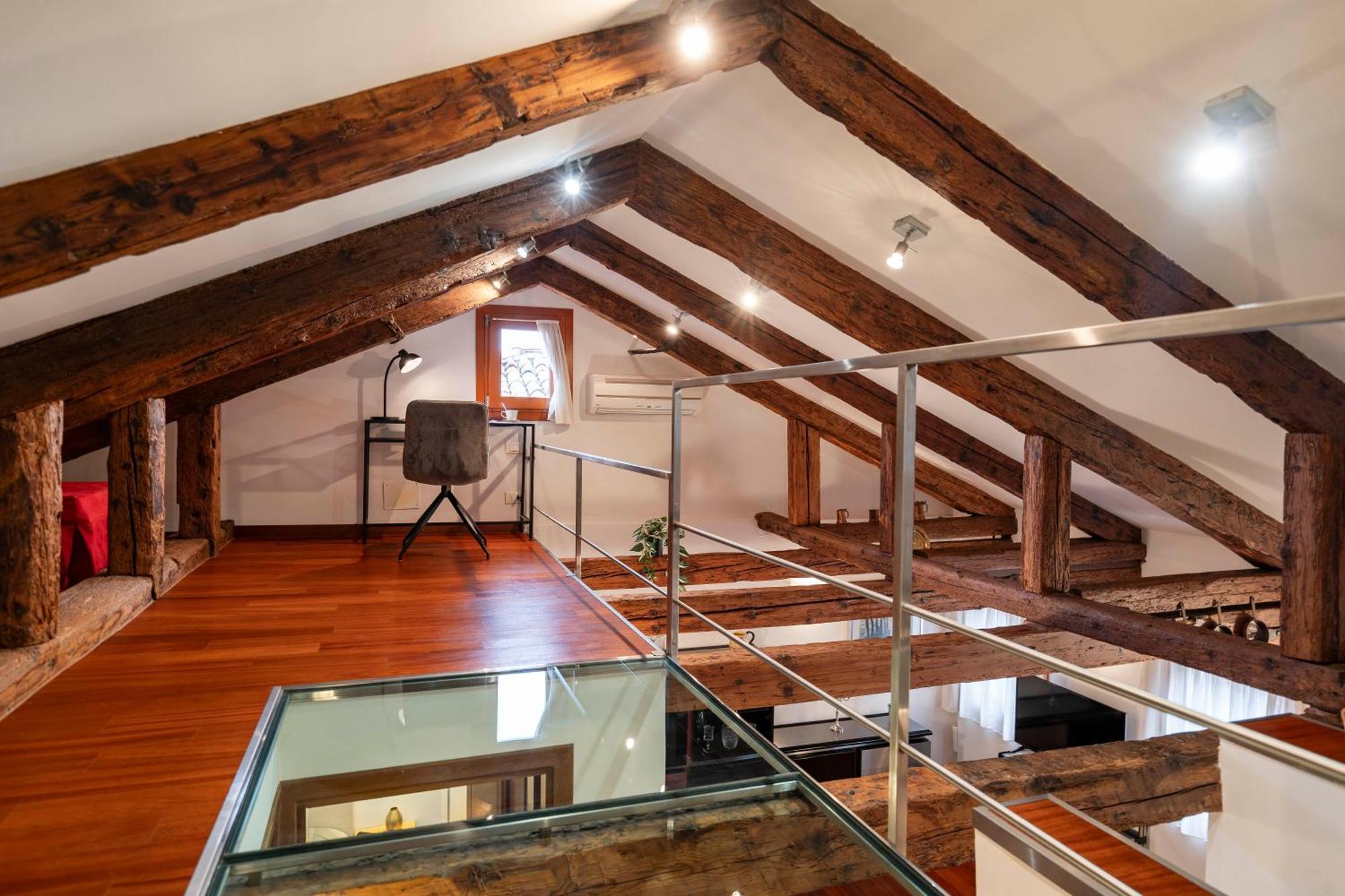 Glass House - Loft 2 Minutes To Rialto Bridge & View เวนิส ภายนอก รูปภาพ